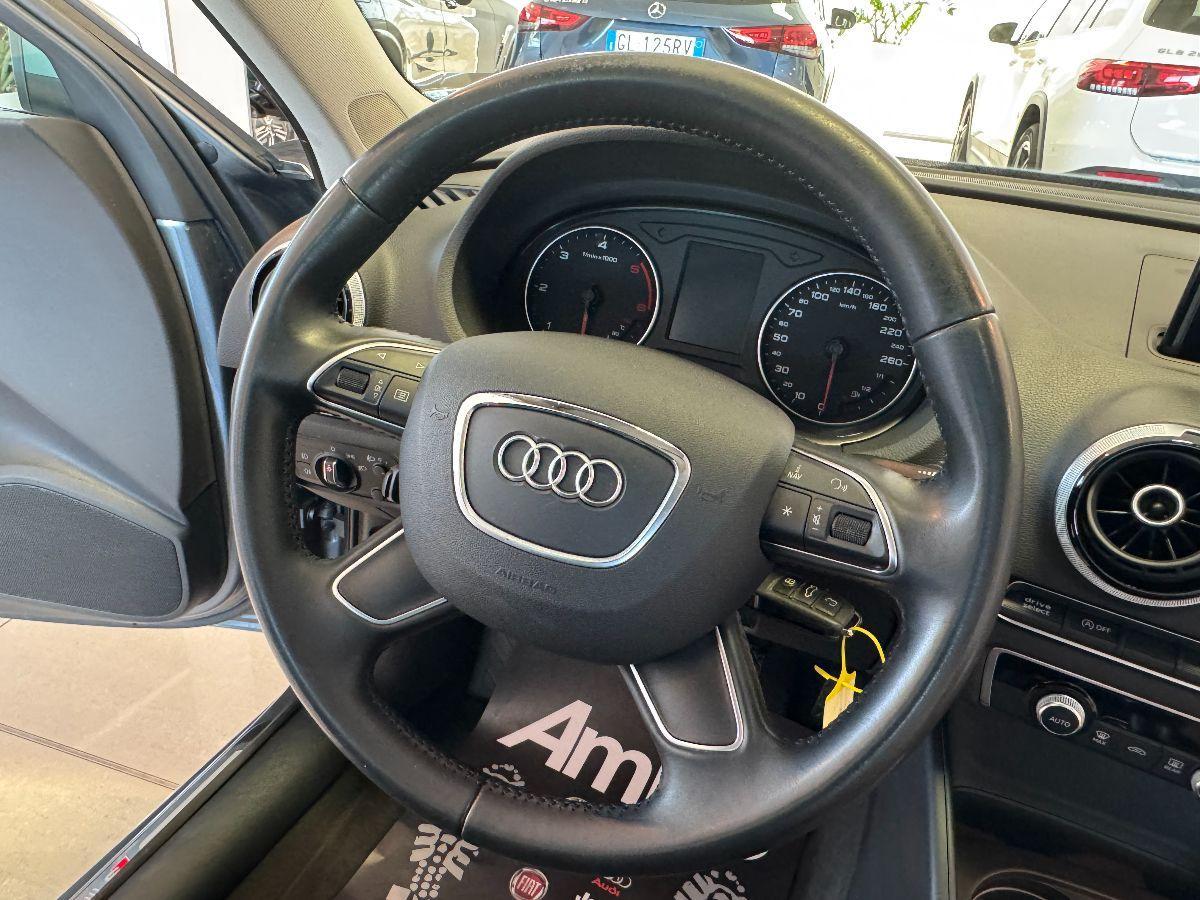AUDI A3 SPB 1.6 TDI S-LINE