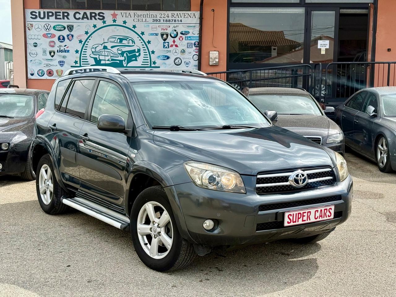 Toyota RAV4 2.2D-4D 177CV 4x4 Luxury FULL