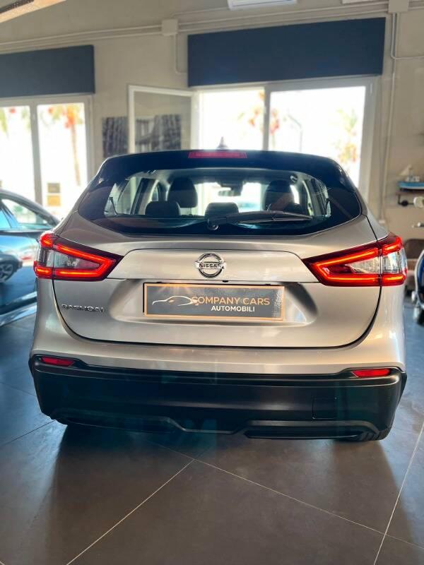 Nissan Qashqai 1.5 dci Business 115cv dct