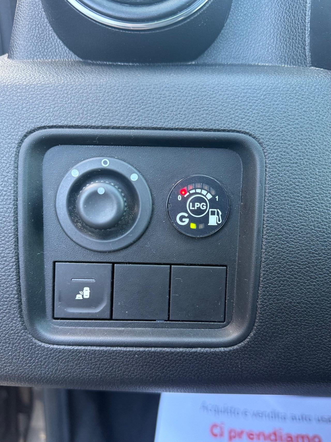 Dacia Duster 1.6 SCe GPL 4x2 Prestige