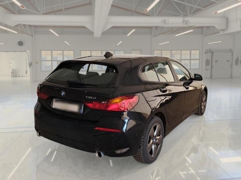 BMW 118 BUSINESS ADVANTAGE AUTO 5 PORTE BERLINA