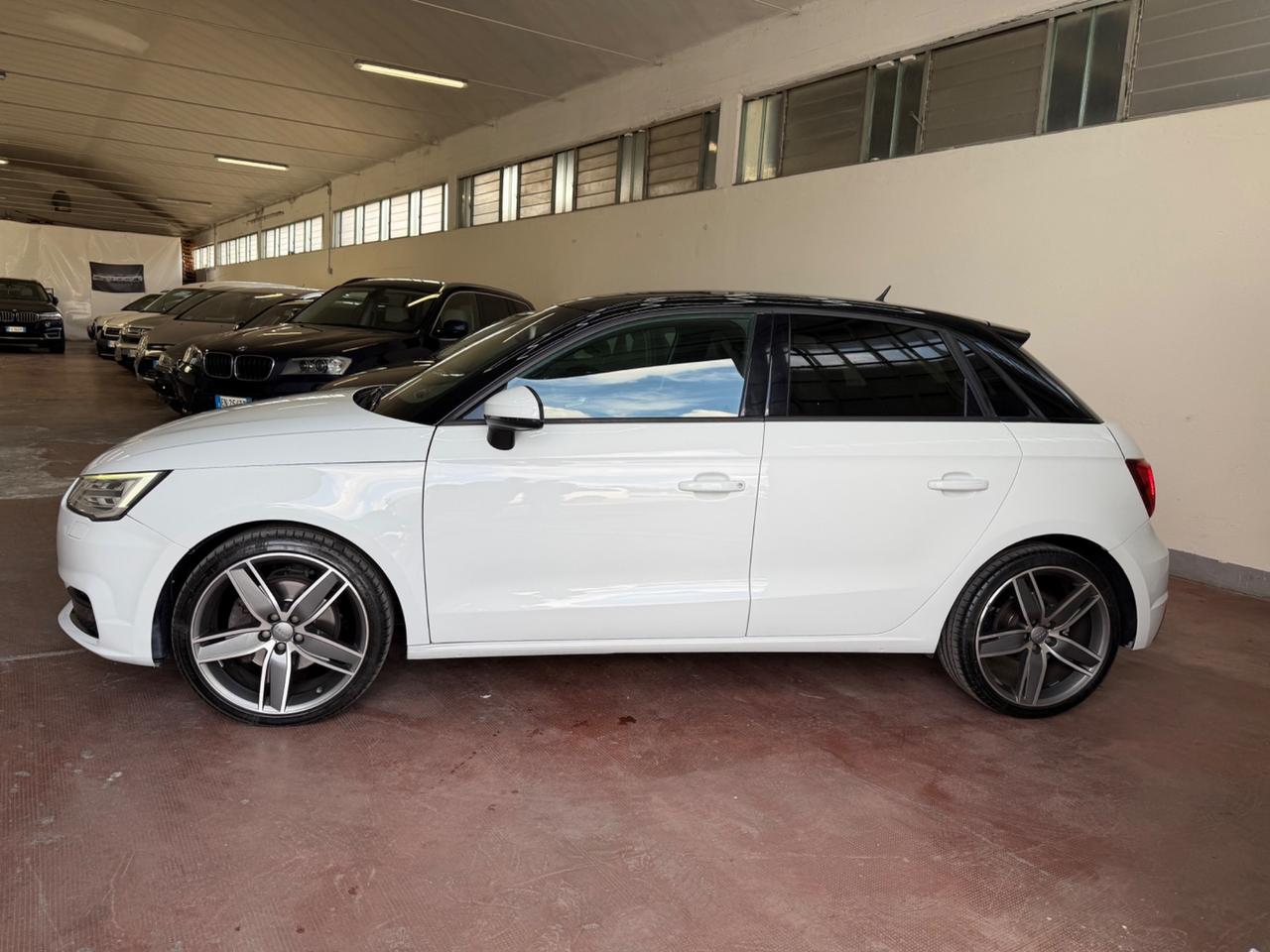Audi A1 1.6 TDI 116 CV S tronic S-Line