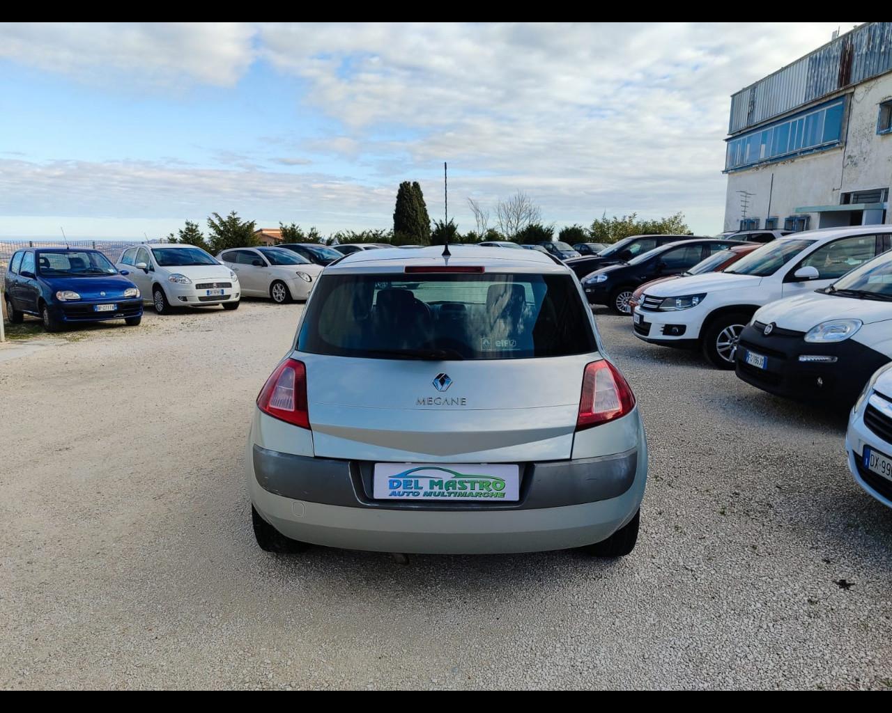 RENAULT Mégane 2ª serie - Mégane 1.5 dCi/100CV 5 porte Sportway