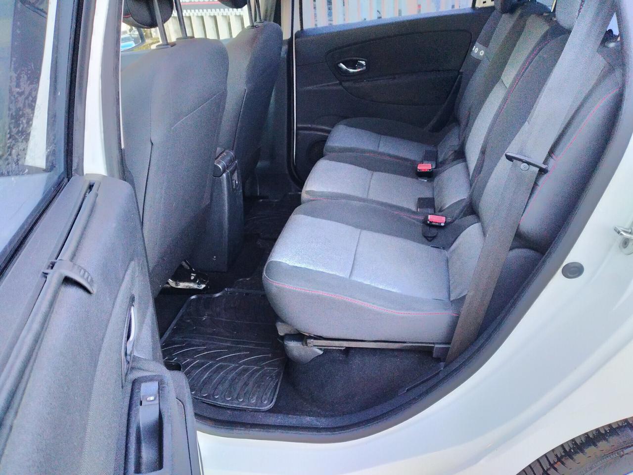 Renault Scénic X-Mod 1.5 dCi 110CV Dynamique
