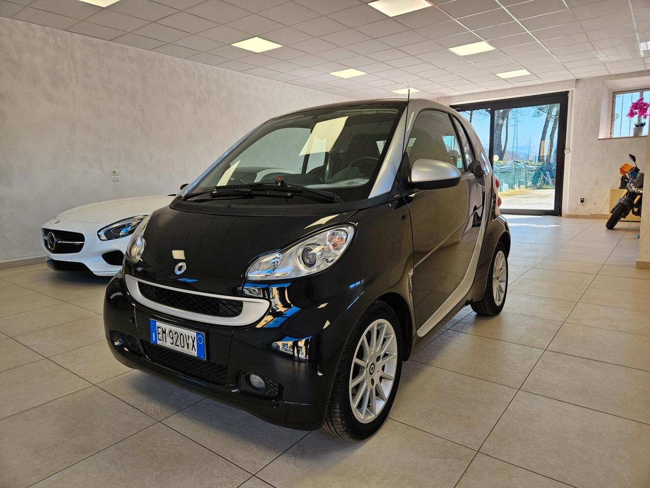 Smart ForTwo 1000 52 kW MHD coupé passion