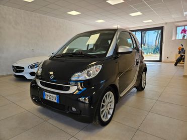 Smart ForTwo 1000 52 kW MHD coupé passion