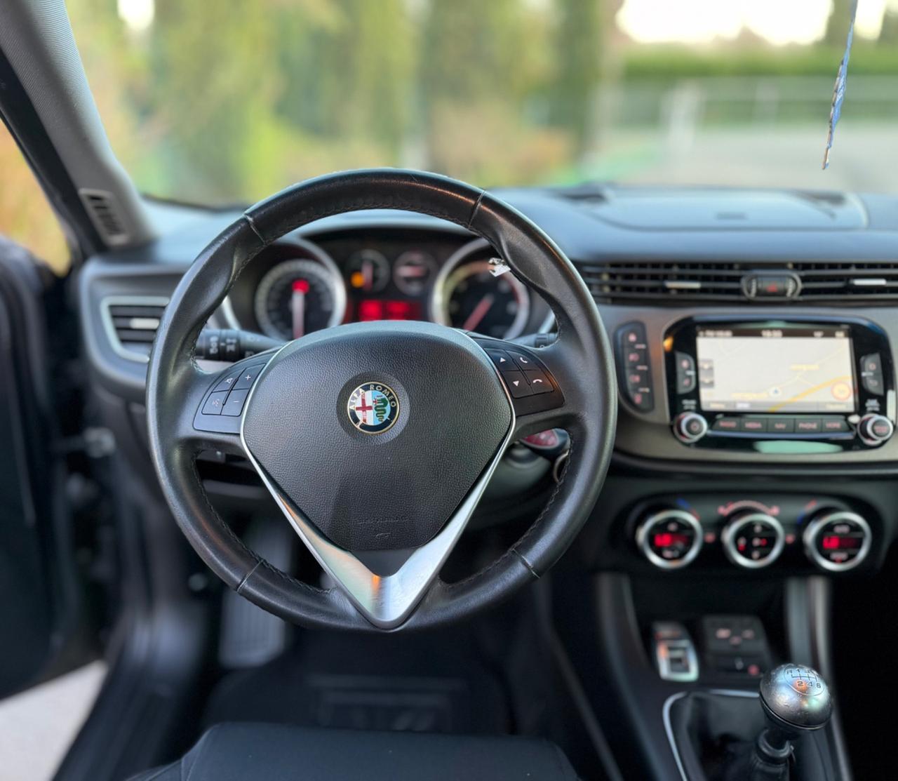 ALFA ROMEO GIULIETTA 1.6 JTDm-2 105cv EXCLUSIVE (77kw)
