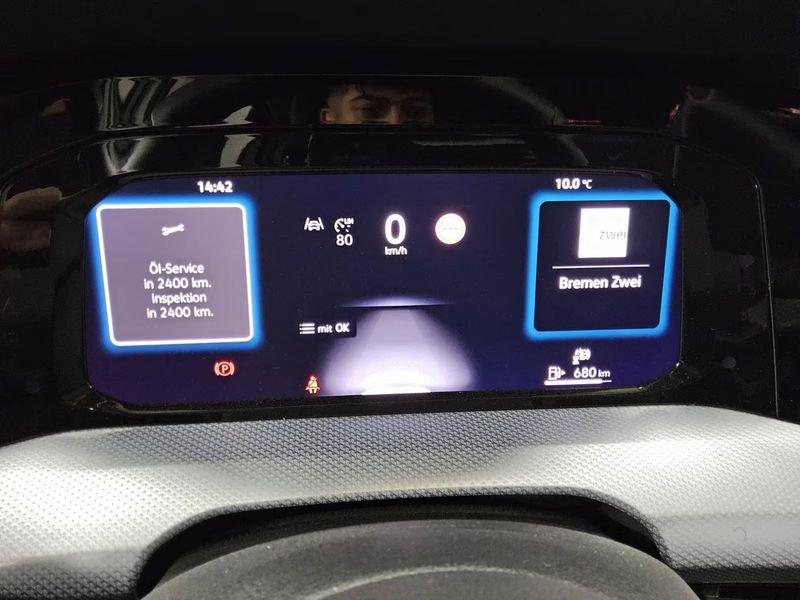 Volkswagen Golf 1.5 TSI ACT 110kW Life LED NAVI ACC