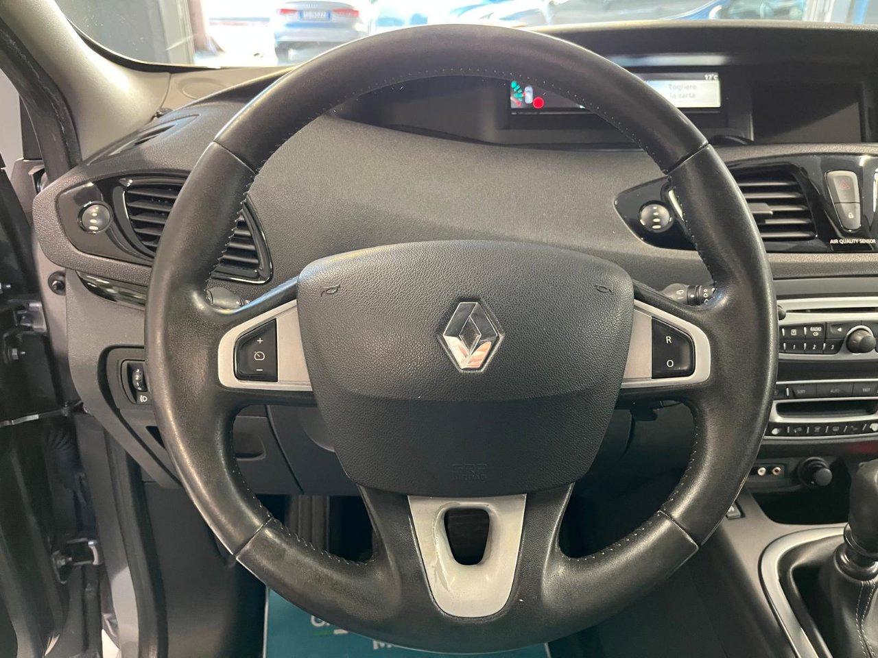 Renault Scenic X-Mod 1.6 dci Luxe 130cv