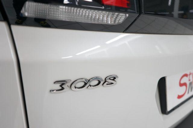 PEUGEOT 3008 BlueHDi 130 S&S EAT8 Business Uniprop. Tagliandata