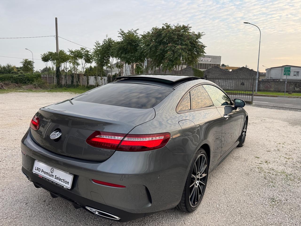 Mercedes-benz E 220 d Auto Premium AMG Tetto Navi Led FULL TOP