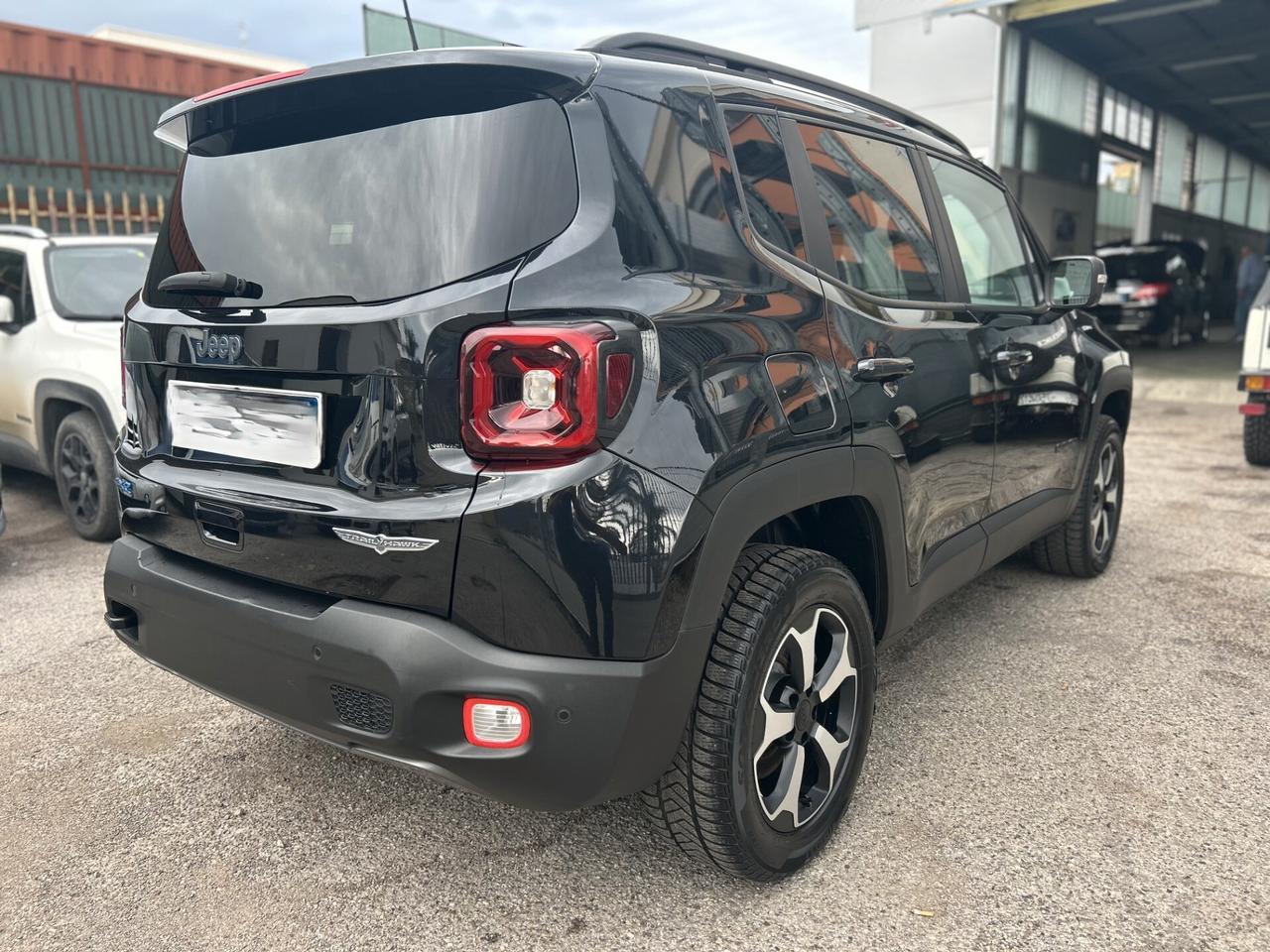 Jeep Renegade 1.3 T4 240CV PHEV 4xe AT6 Trailhawk