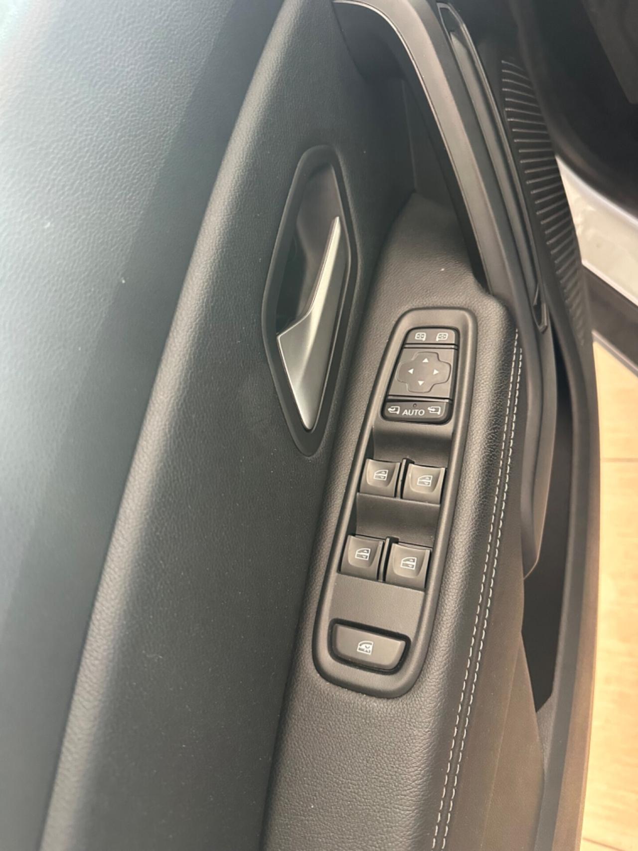 Dacia Duster 1.0 TCe GPL 4x2 Prestige Up