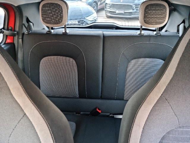 RENAULT Twingo TCe 90 CV EDC Lovely