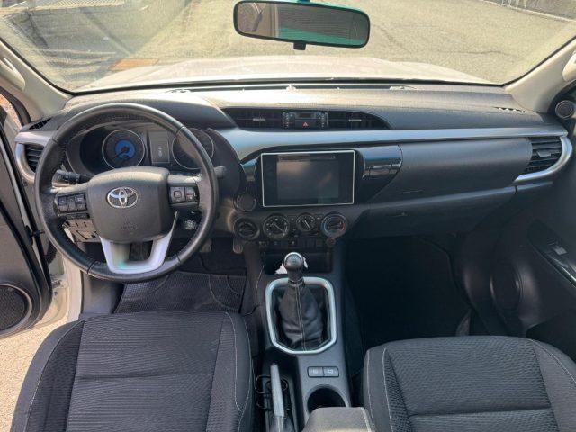 TOYOTA Hilux 2.4 D-4D 4WD 2 porte Extra Cab Lounge