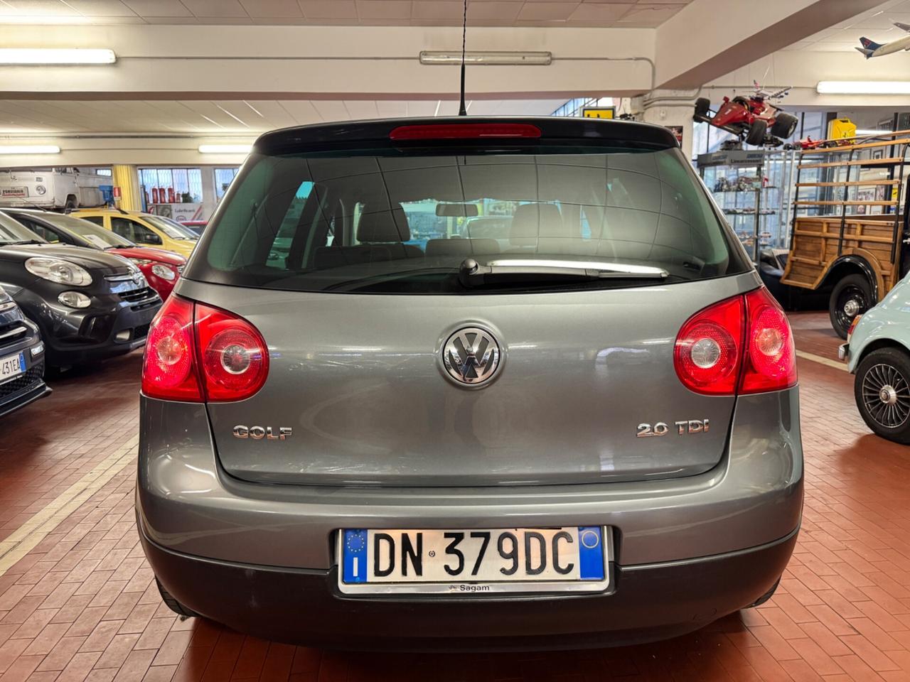 Volkswagen Golf 2.0 TDI DPF 5p.