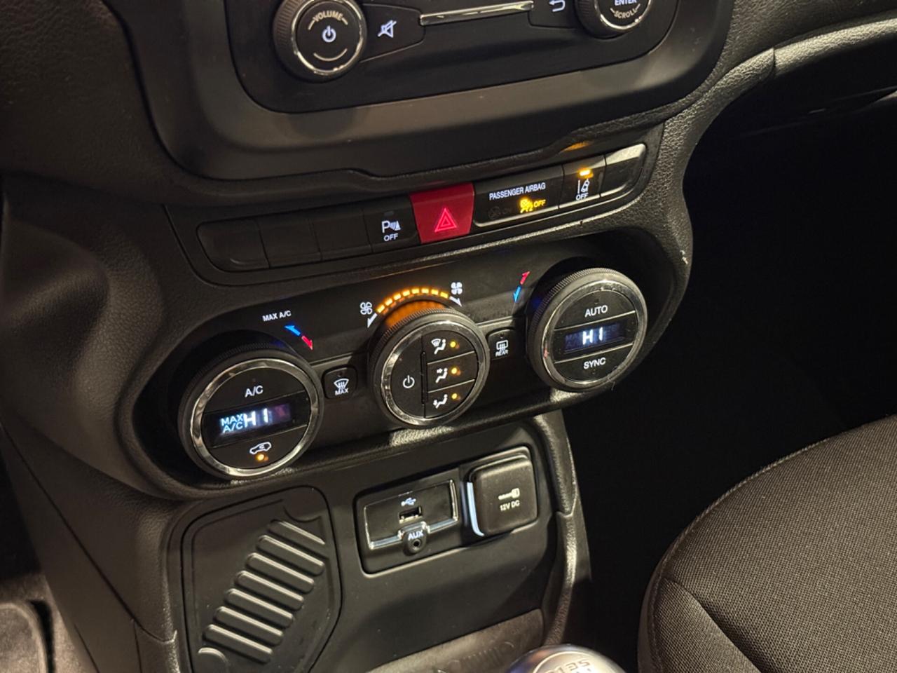 Jeep Renegade 1.6 mjt Limited 58.000km! Euro 6!