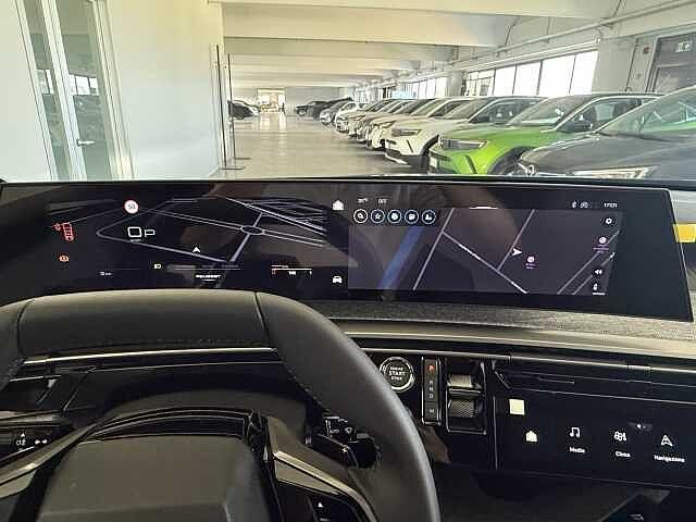 Peugeot 5008 Hybrid 136 CV e-DCS6 Allure