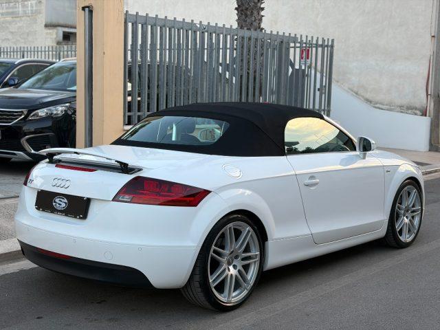 AUDI TT Roadster 1.8 TFSI S-line Bose