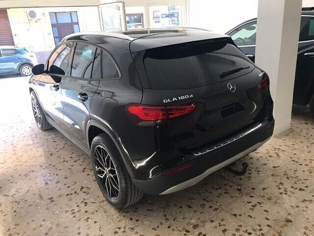 Mercedes-benz GLA 180 d. Business 10/2022