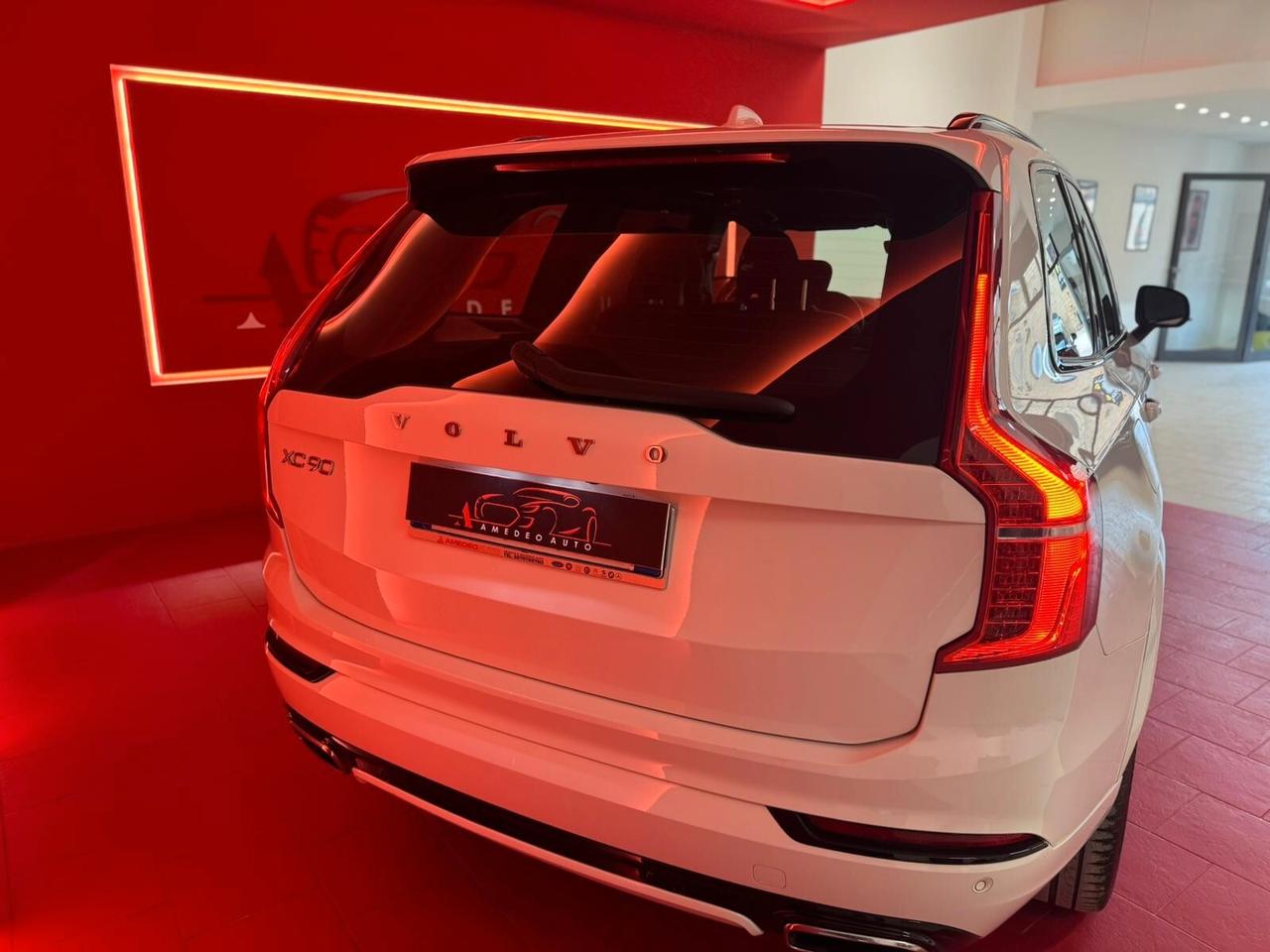 Volvo XC 90 XC90 B5 (d) AWD Geartronic R-design