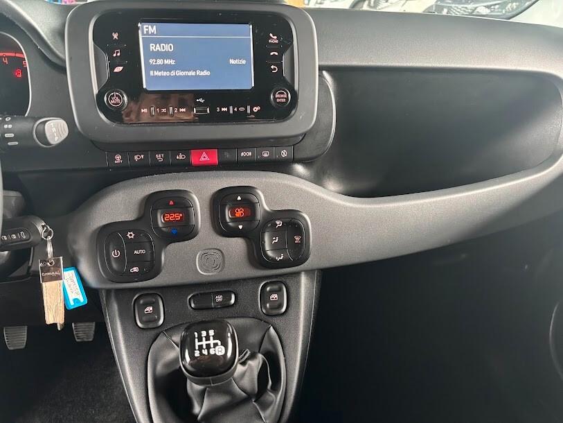 Fiat Panda 1.0 FireFly Hybrid 40.000KM NEOPATENTATI