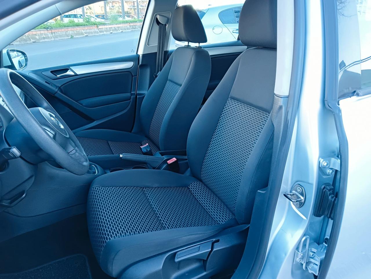 Volkswagen Golf 1.6 TDI 5p.