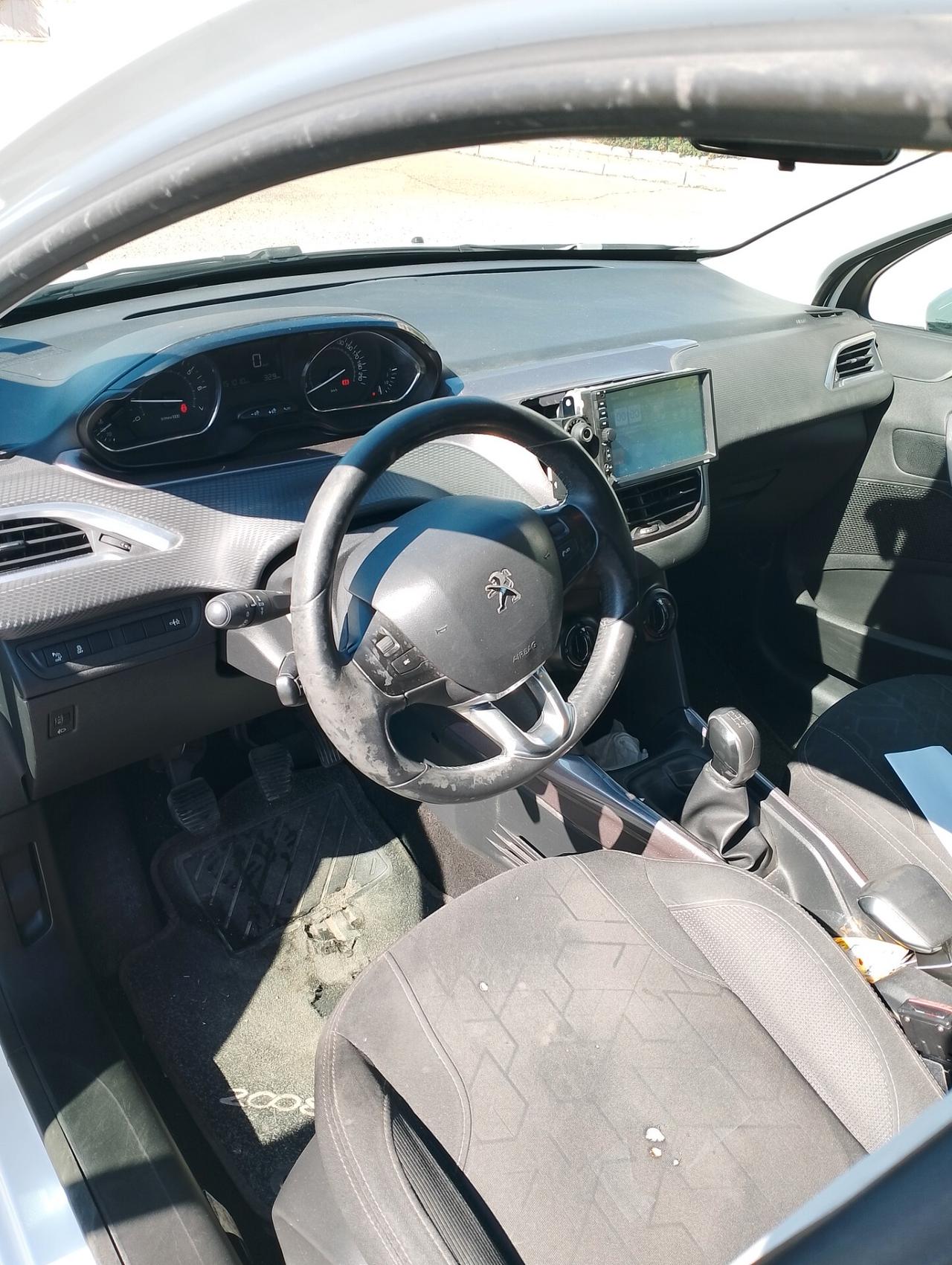 Peugeot 2008 PureTech 82 Active