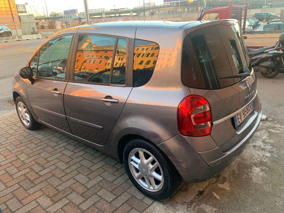 Renault Modus Grand 1.5 dCi 90CV Live