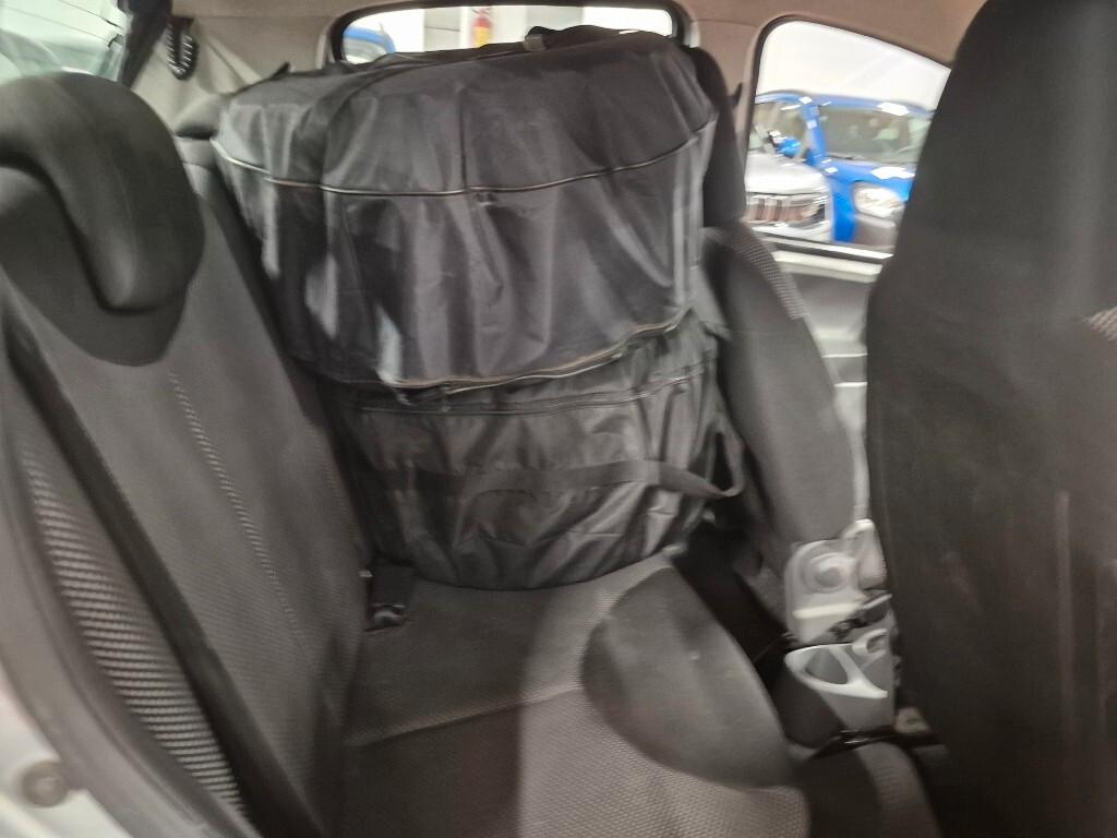 Toyota Aygo 1.0 12V VVT-i 5 porte Now Connect
