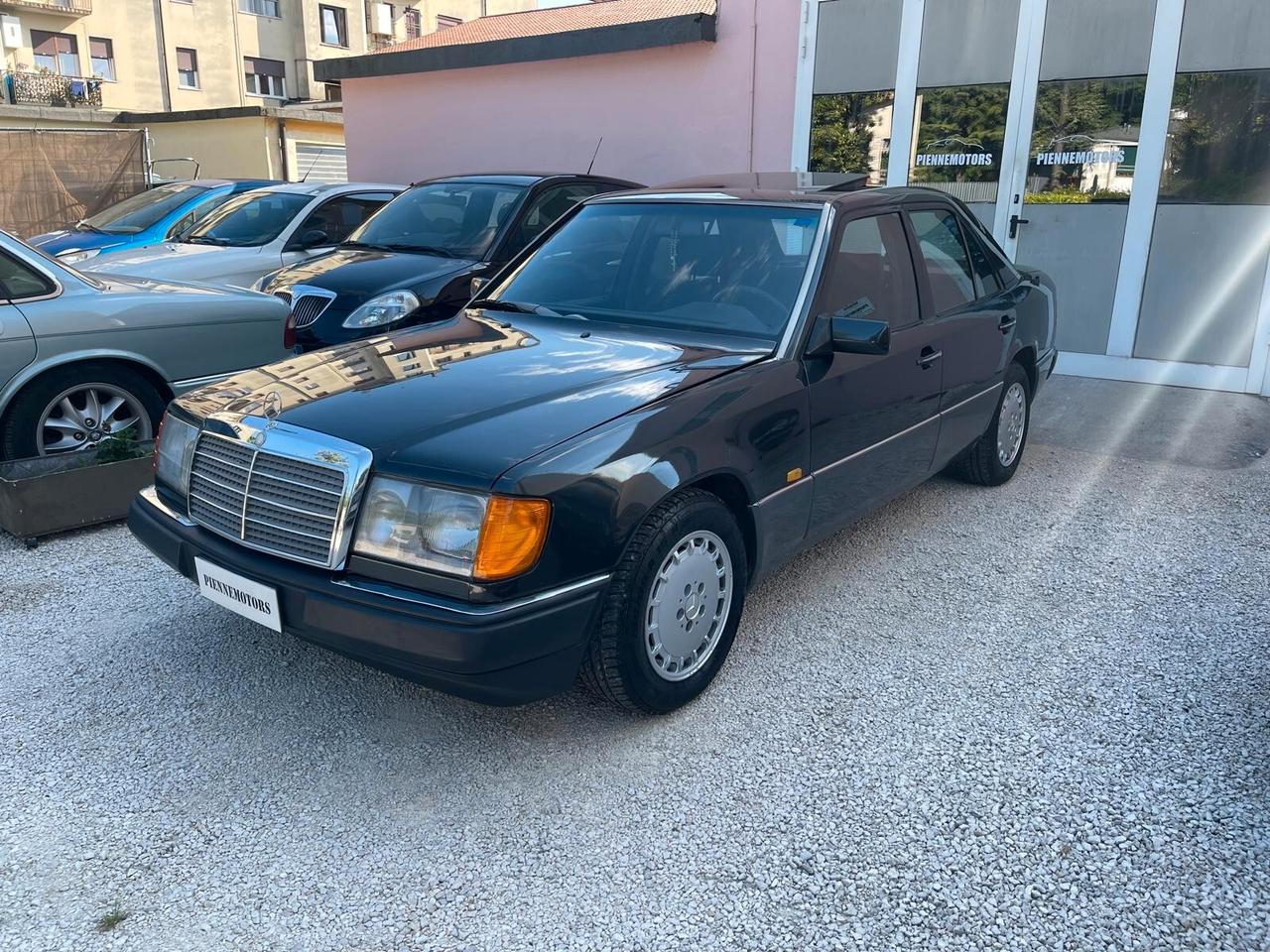 Mercedes-benz W124 200E - 1989