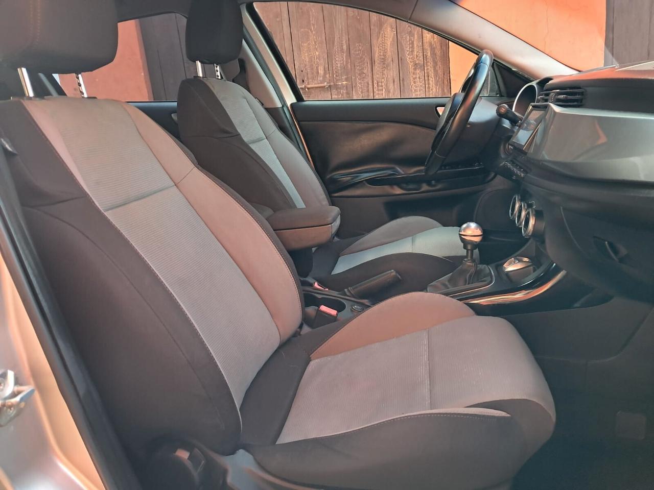 Alfa Romeo Giulietta 2.0 JTDm-2 140 CV Distinctive