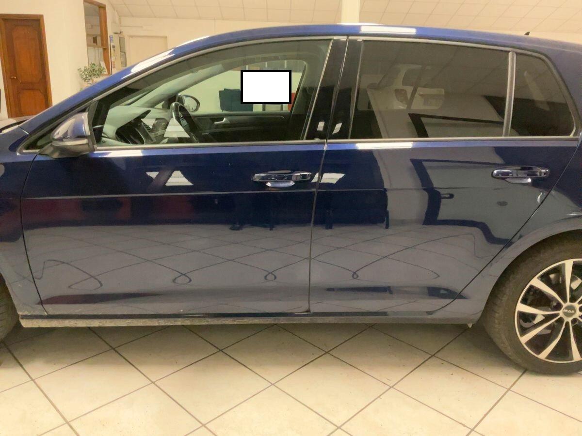 Volkswagen Golf 150CV DSG7