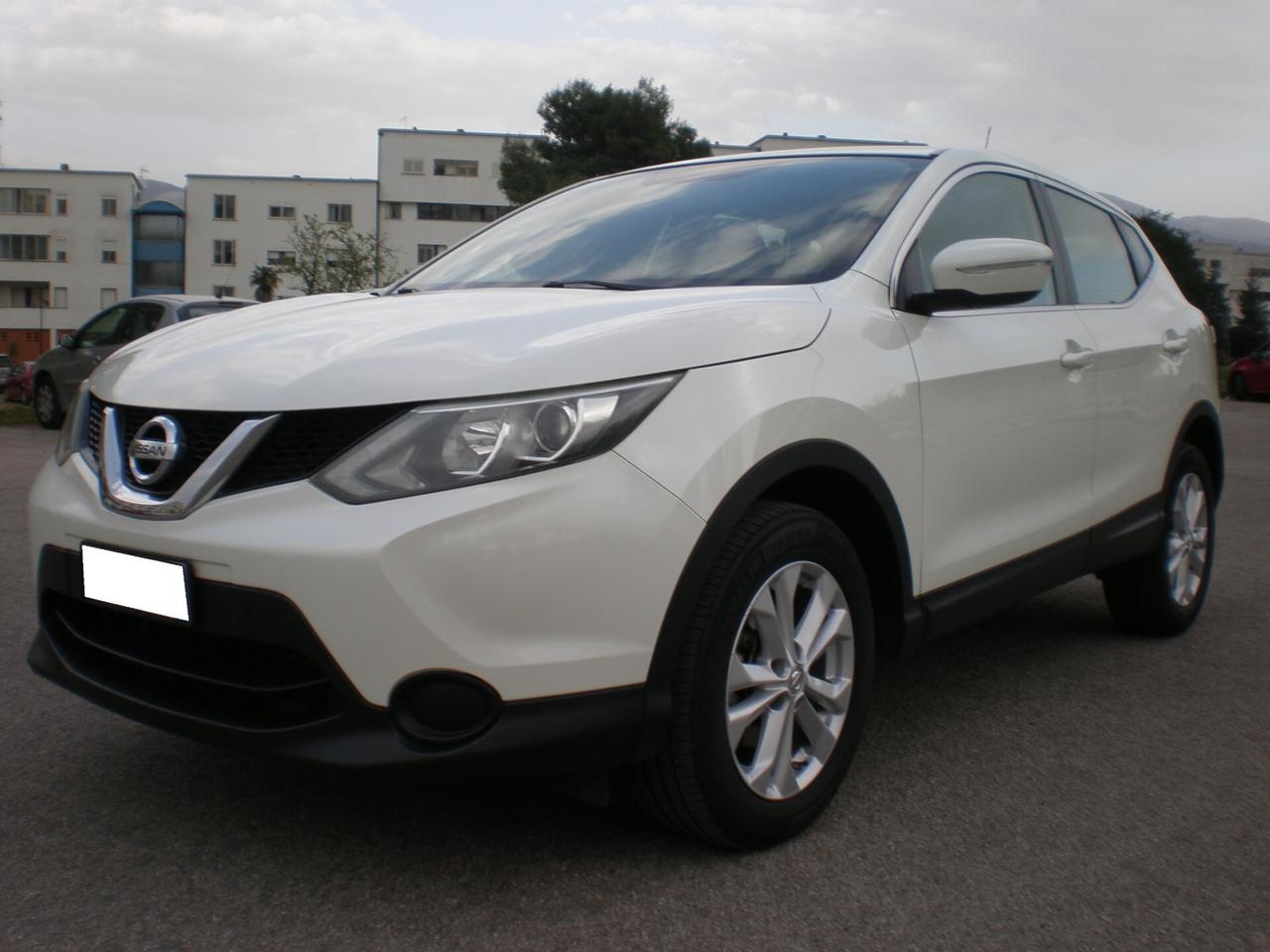 Nissan Qashqai 1.5 td, impeccabile