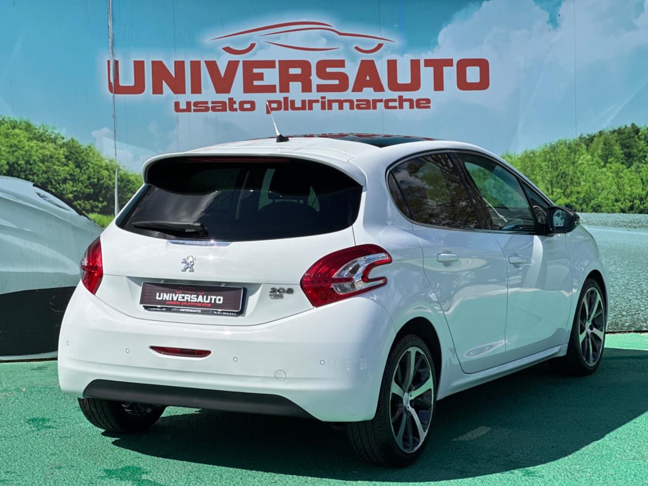 Peugeot 208 1.6 e-HDI 115cv Allure 2012