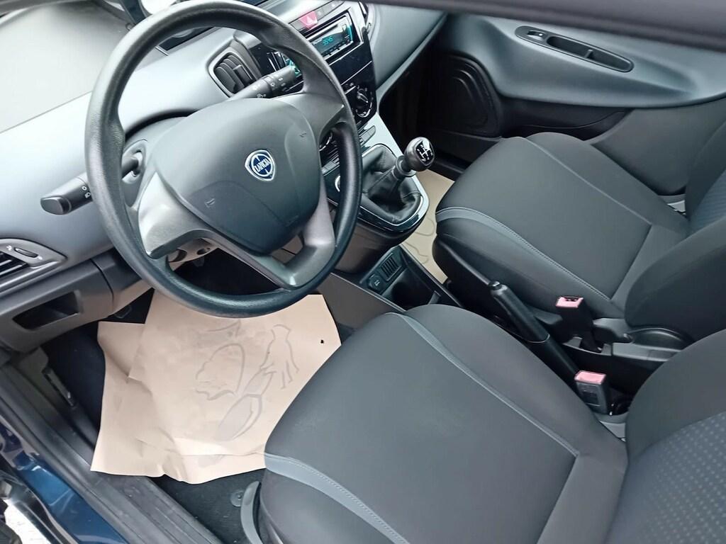 Lancia Ypsilon 5 Porte 1.2 Gold