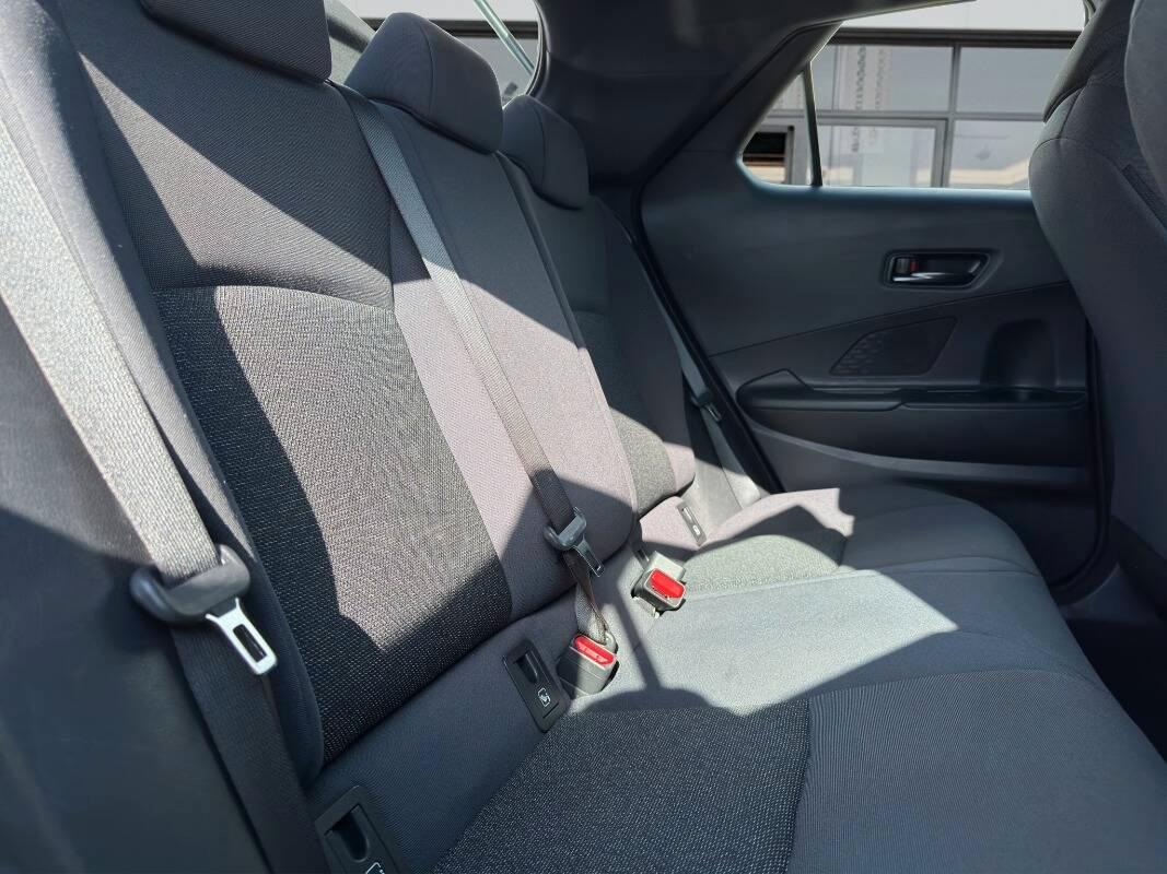 Toyota C-HR 1.8 hybrid Active fwd AUTOMATICA con CarPlay