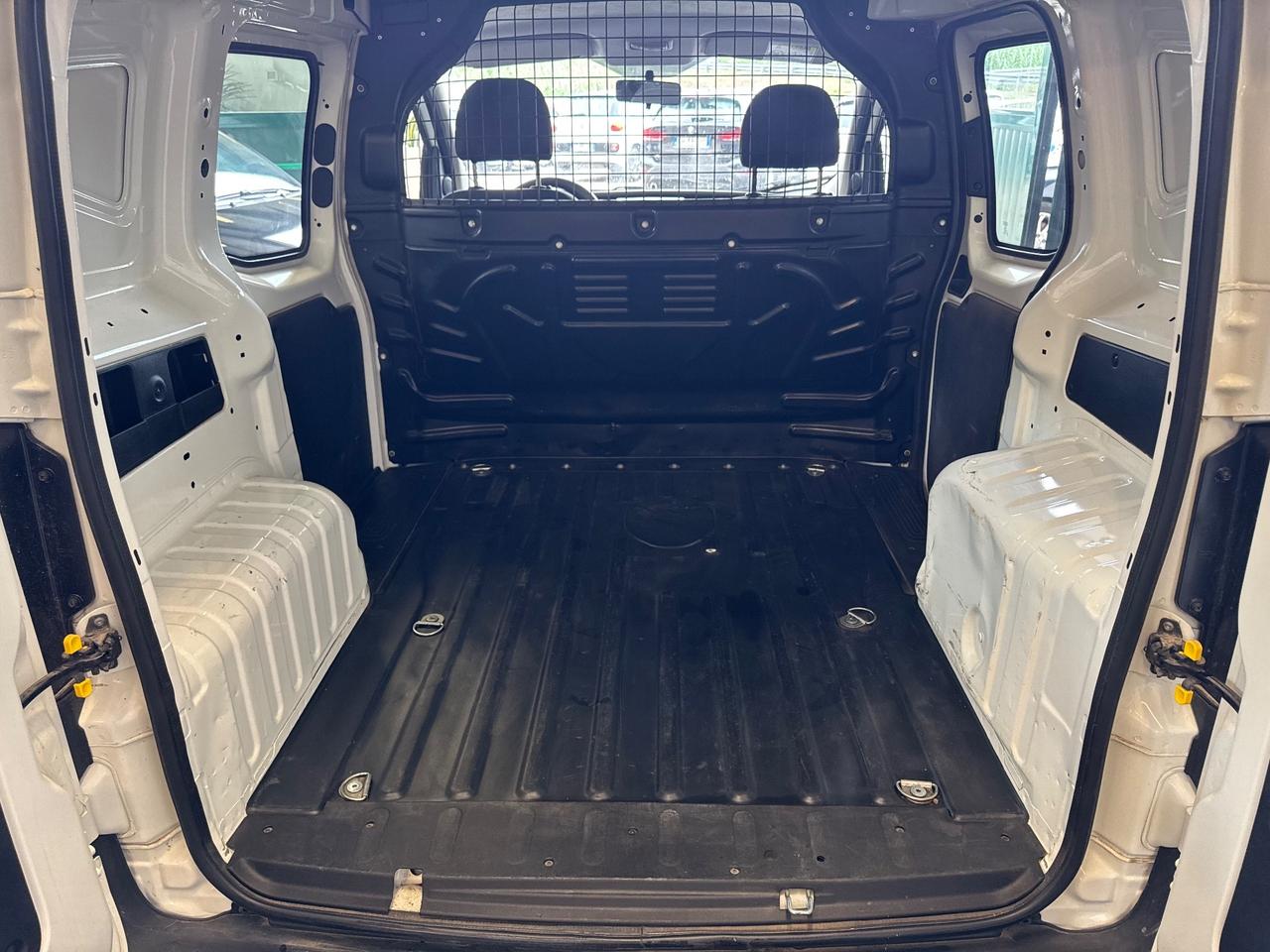 Fiat Fiorino 1.3 MJT 95CV Cargo Adventure