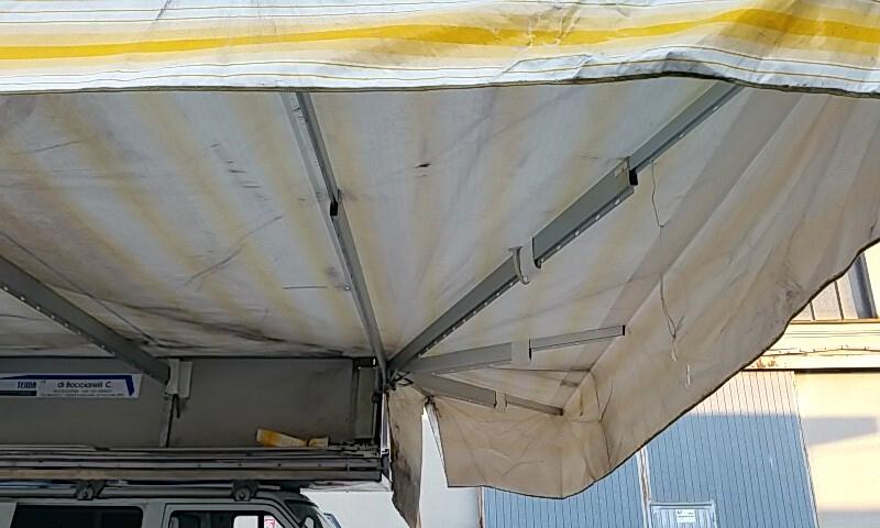 Renault Trafic 2.1 D Tenda 8 x 5 m