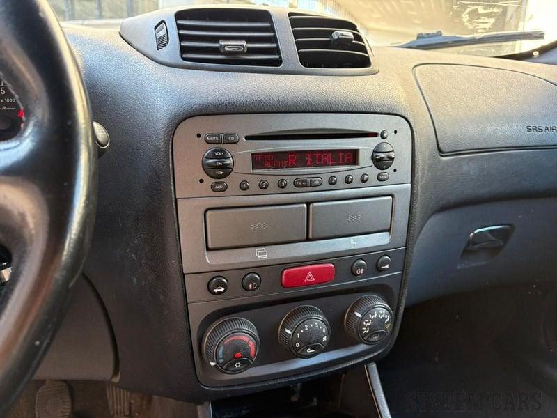 Alfa Romeo 147 147 1.6 16V TS (105) 5P - AUTO PER COMMERCIANTI NON RICONDIZIONATA