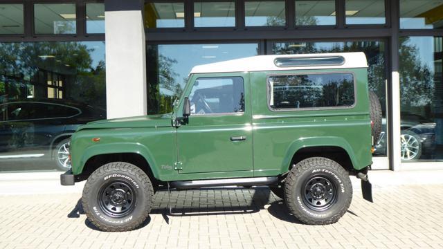 LAND ROVER Defender 90 2.5 Td5 Station Wagon