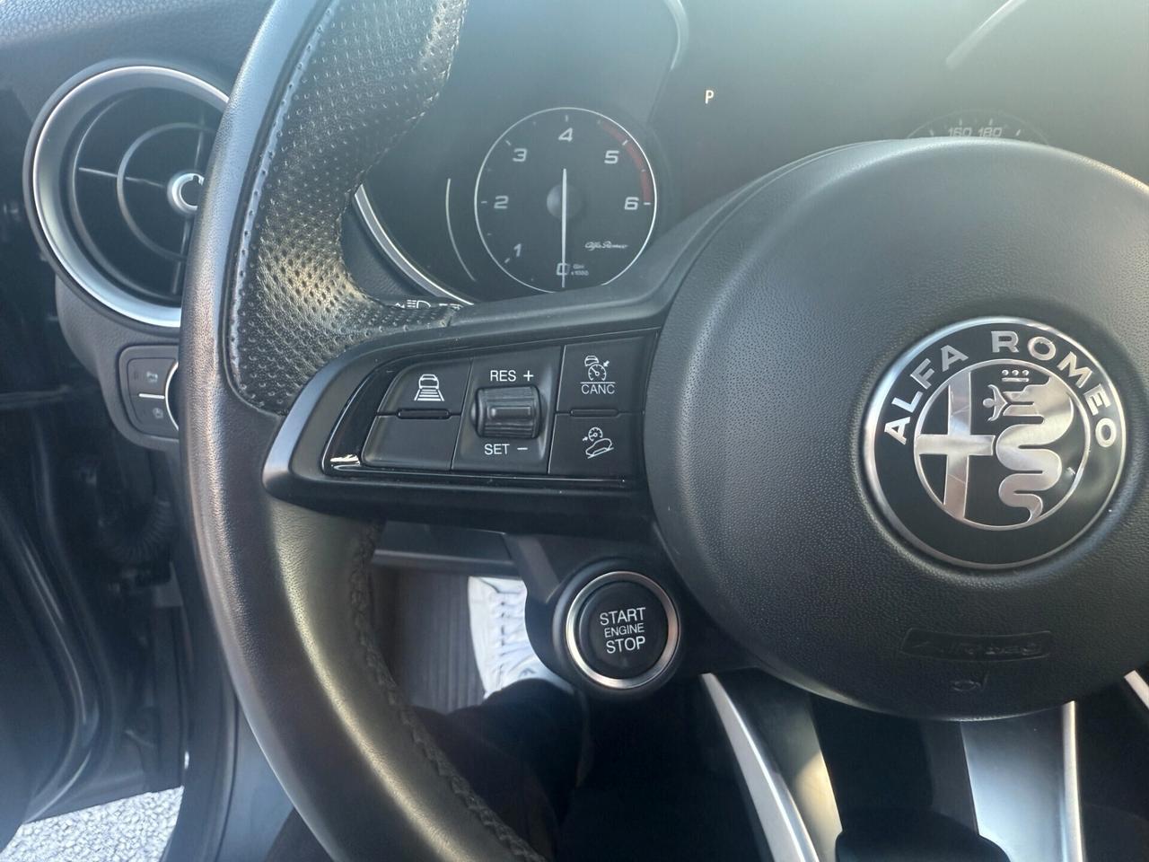 Alfa Romeo Stelvio 2.2 Turbodiesel 160 CV AT8 RWD Sprint