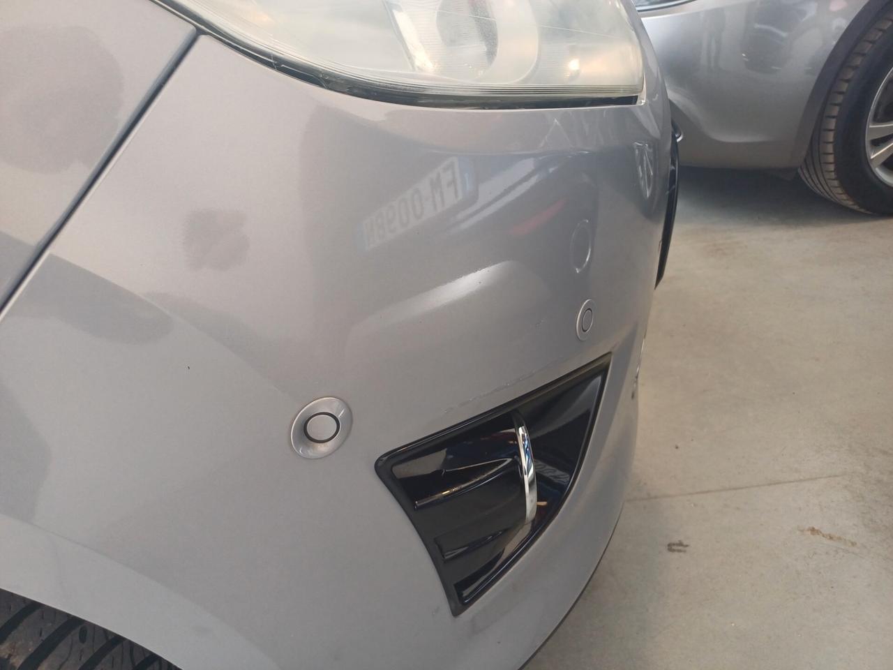 Ford C-Max 1.6 tdci 115 CV Titanium Plus