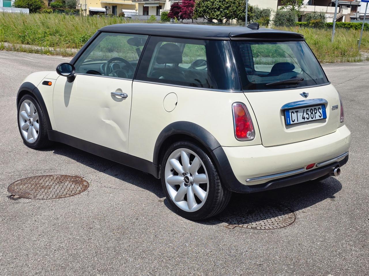 Mini COOPER 1.6 B OK PER NEOPATENTATI