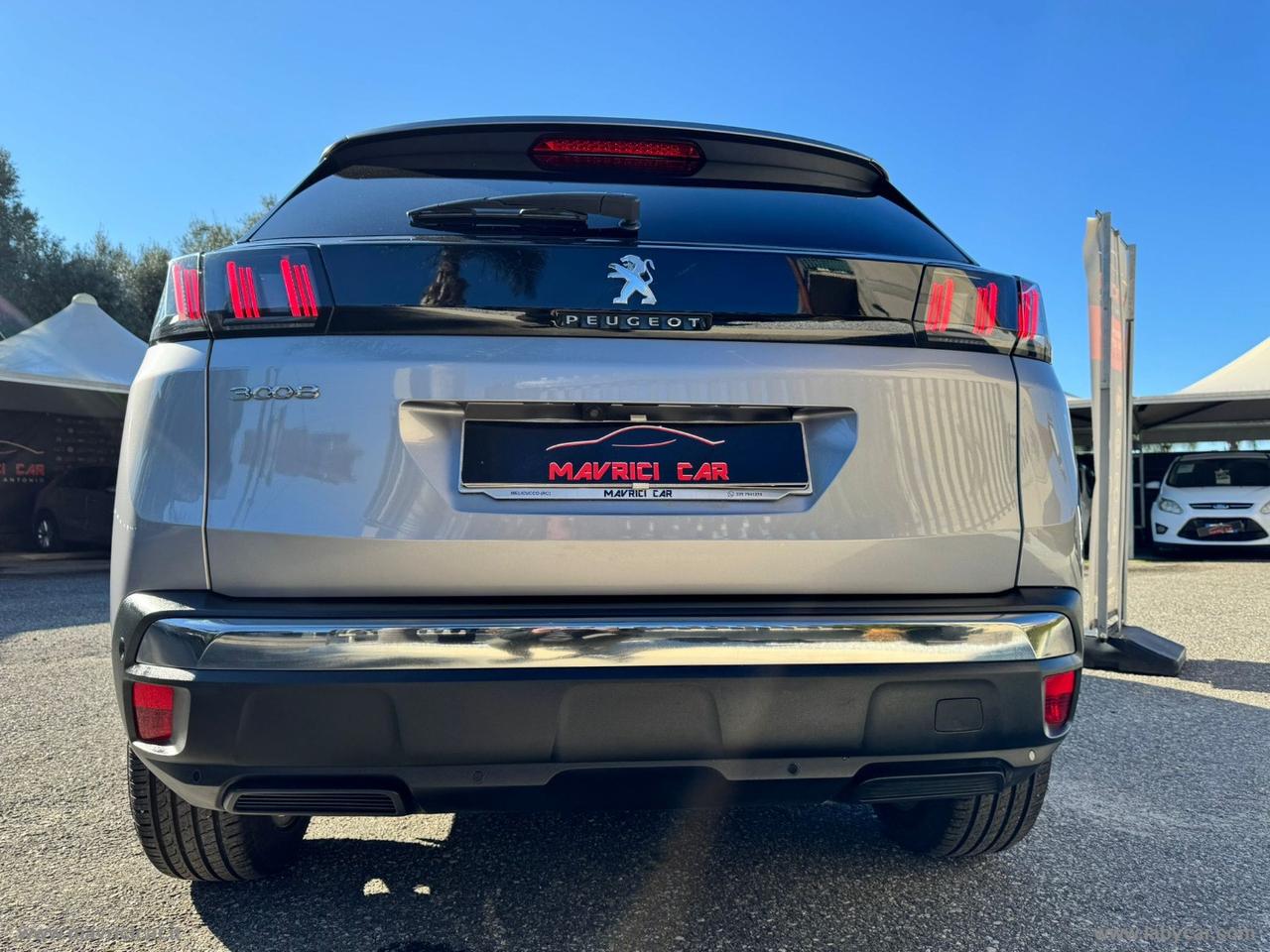 PEUGEOT 3008 BlueHDi 130 S&S EAT8 Allure