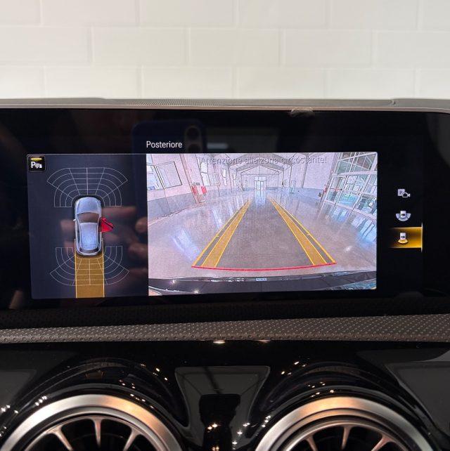 MERCEDES-BENZ A 200 Premium AMG TETTO / PREZZO REALE