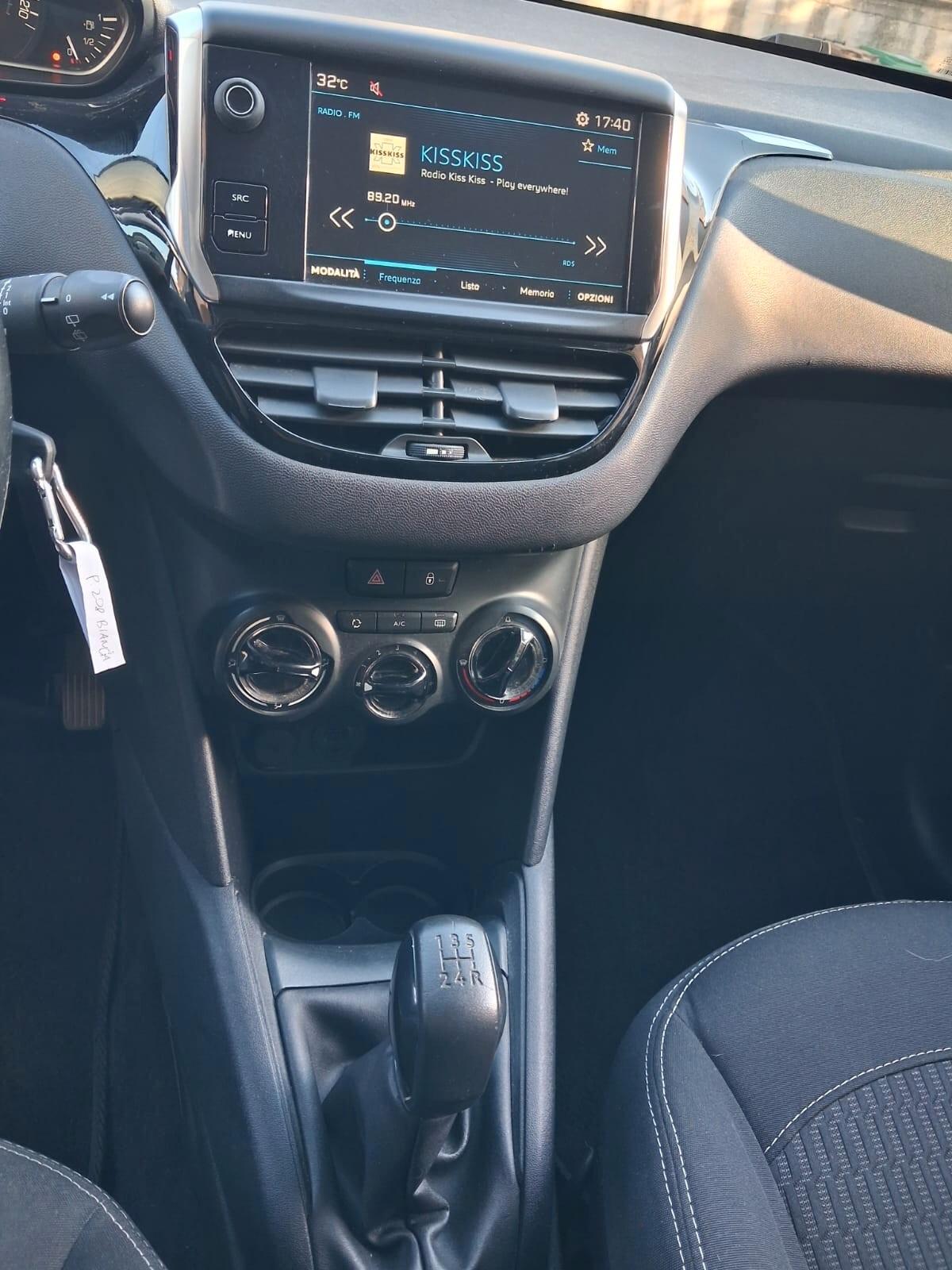 Peugeot 108 PureTech 82 5 porte Allure TOP!