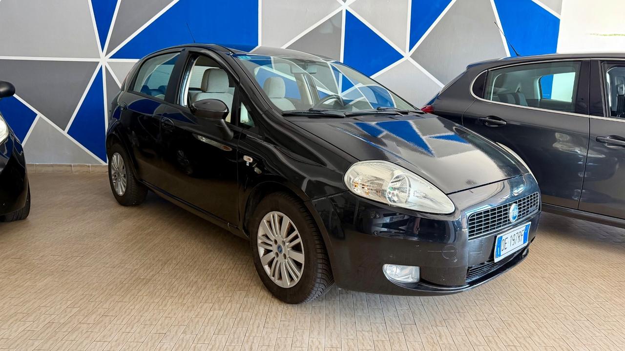 Fiat Grande Punto 1.9 MJT 120 CV 5 porte Emotion