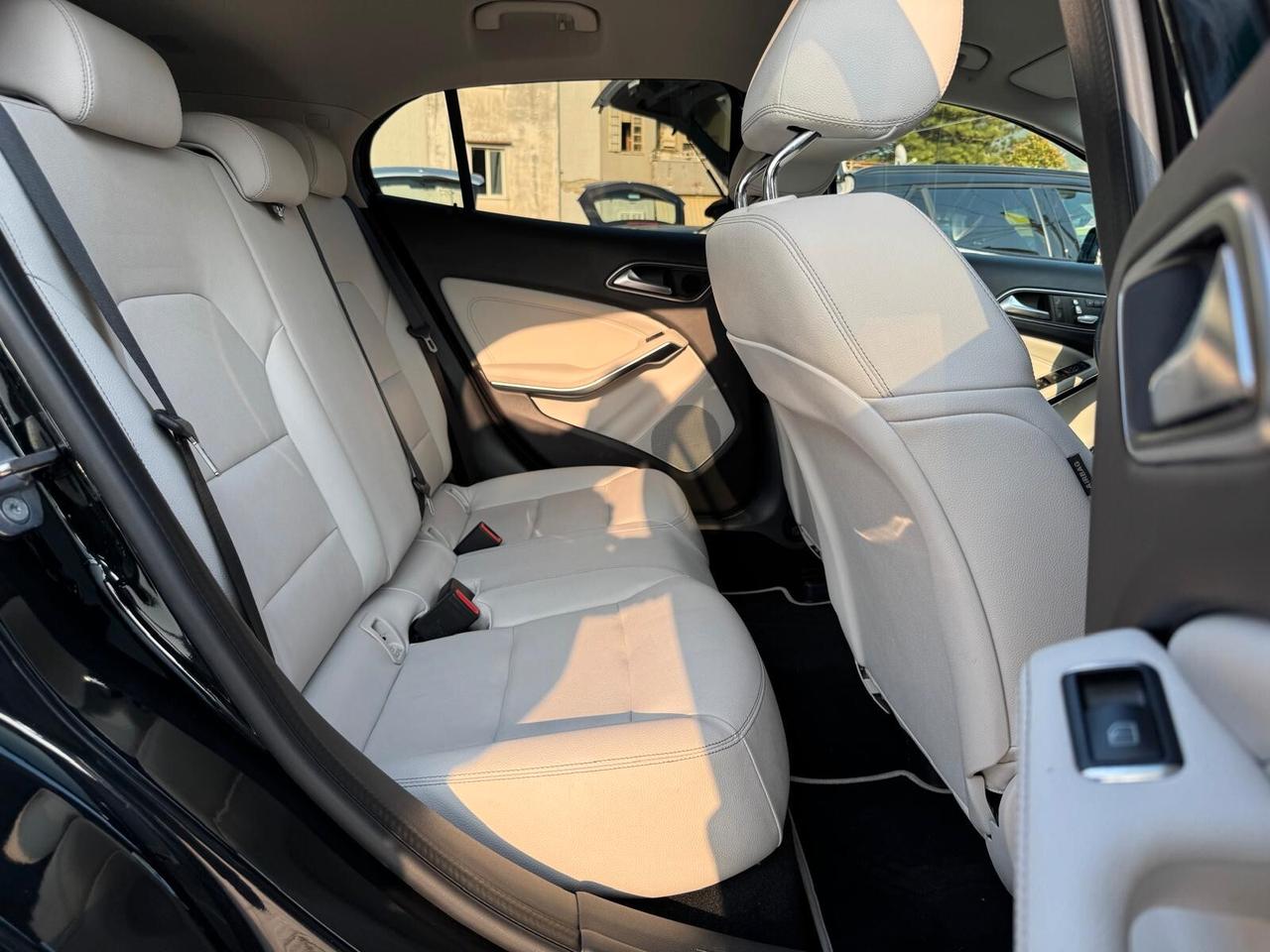 Mercedes-benz GLA 180 GLA 180 Premium