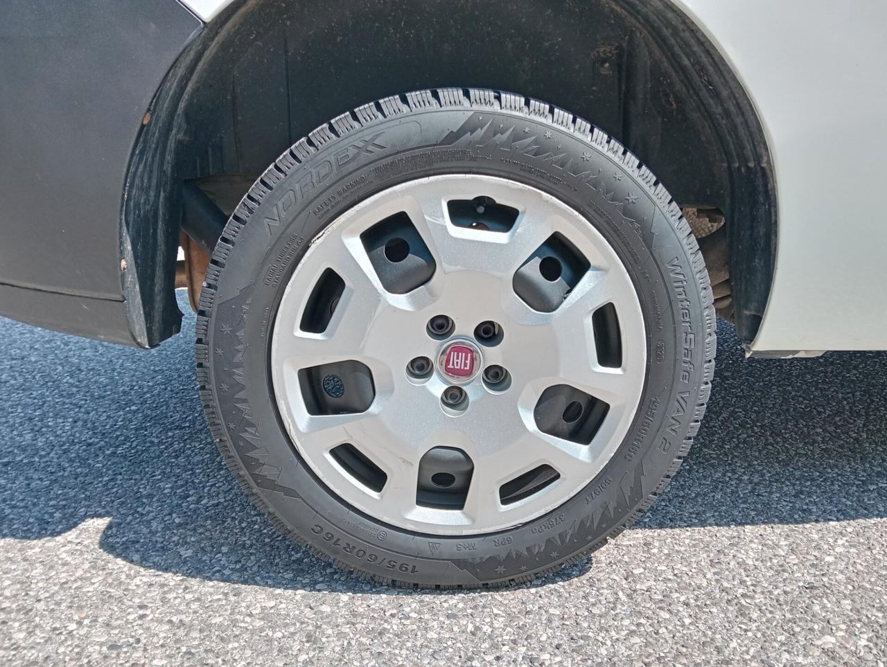 Fiat Doblò 1.3MJET PL-TN Cargo Maxi Lamierato SX